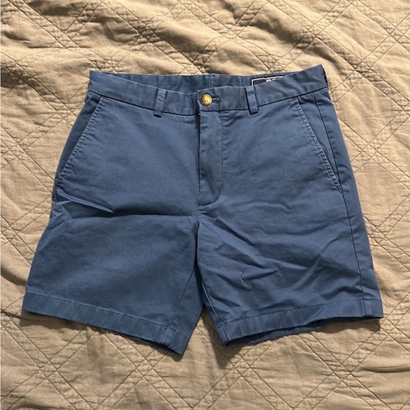 Vineyard Vines Shorts - Picture 1 of 3